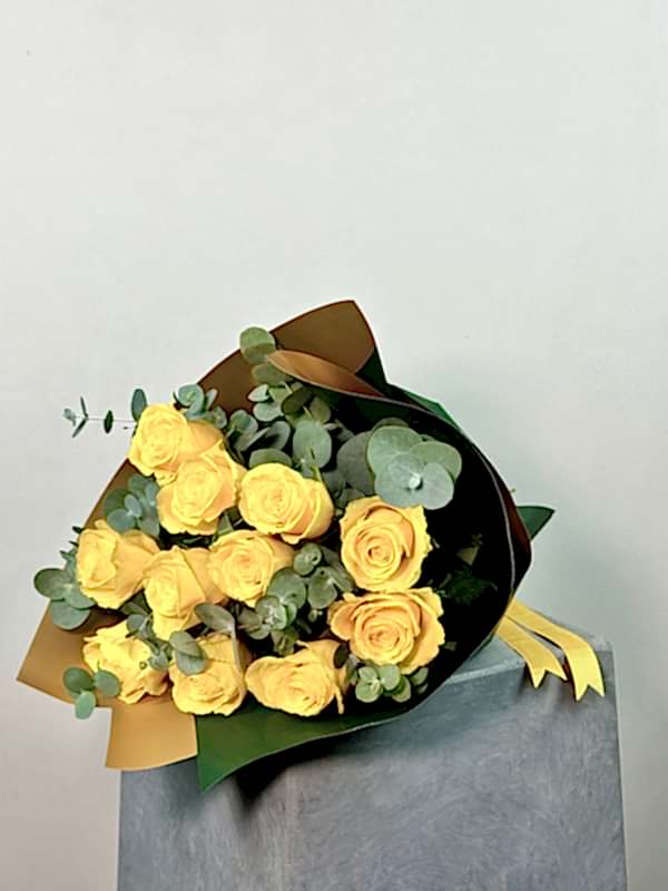 Jasia 11 Sarı Gül Buketi