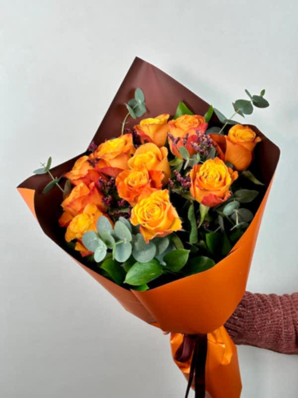 Coral 11 Turuncu Gül Buketi