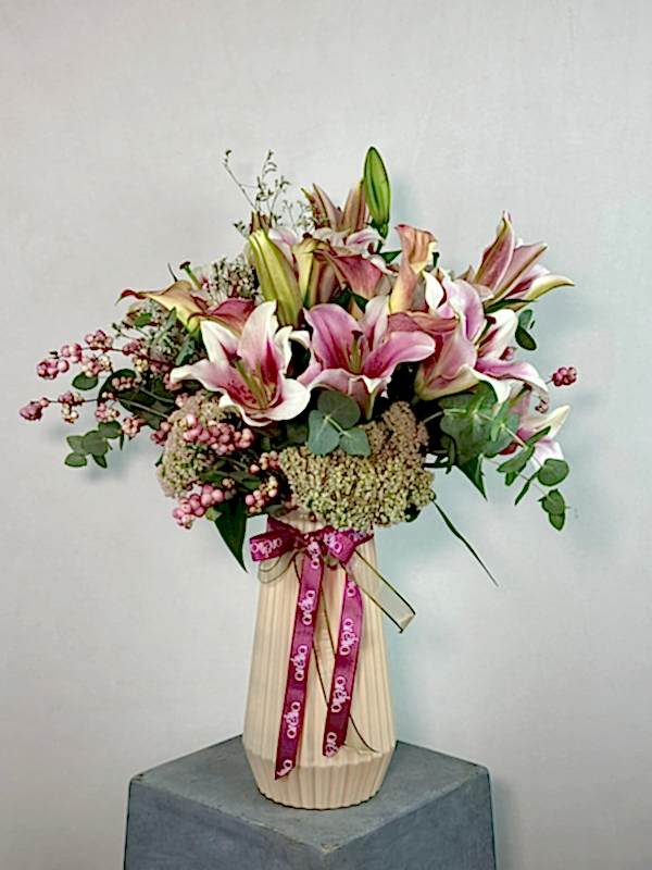 Taffy Lilyum Aranjman