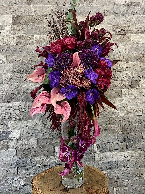 Carla Büyük Cam Vazoda Pembe Deluxe Aranjman